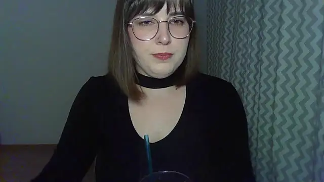 ClaraHard online show from March 18, 7:06 pm