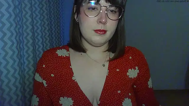 ClaraHard online show from April 23, 5:26 pm
