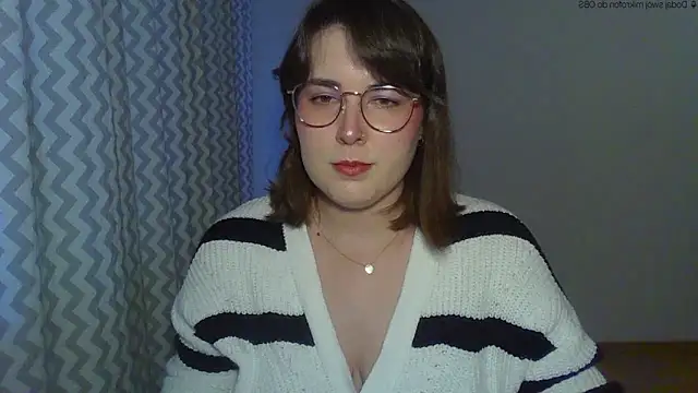 ClaraHard online show from April 27, 5:44 pm
