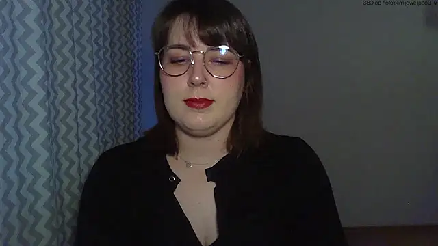 ClaraHard online show from May 4, 5:53 pm