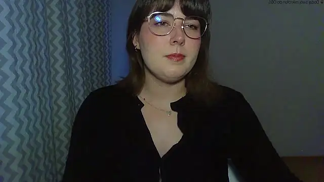 ClaraHard online show from May 7, 5:18 pm