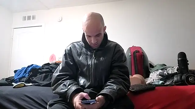 CirclingClass online show from October 12, 1:10 pm