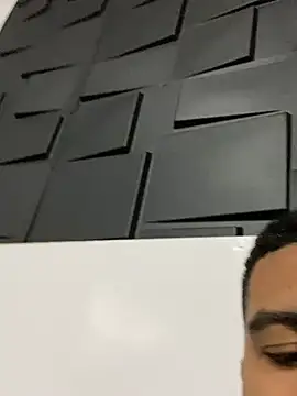 negro23cmdotado online show from June 18, 1:17 am