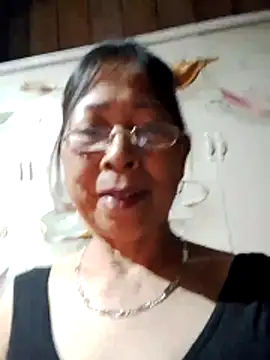 Snapshot of Sky-rain98 chatting on March 13, 9:32 pm Sky-rain98 online show from March 13, 9:32 pm