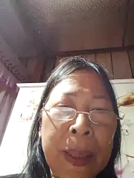 Snapshot of Sky-rain98 chatting on March 20, 10:03 pm Sky-rain98 online show from March 20, 10:03 pm