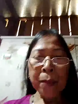 Snapshot of Sky-rain98 chatting on March 24, 7:46 am Sky-rain98 online show from March 24, 7:46 am