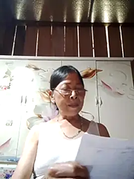 Snapshot of Sky-rain98 chatting on March 25, 8:53 am Sky-rain98 online show from March 25, 8:53 am