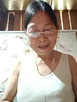 Snapshot of Sky-rain98 chatting on March 26, 9:04 am Sky-rain98 online show from March 26, 9:04 am