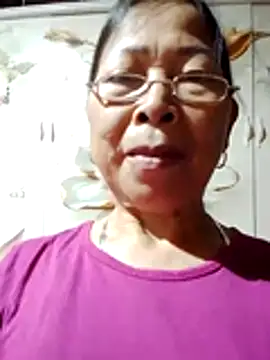 Snapshot of Sky-rain98 chatting on April 7, 11:15 pm Sky-rain98 online show from April 7, 11:15 pm