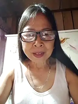 Snapshot of Sky-rain98 chatting on April 18, 9:48 pm Sky-rain98 online show from April 18, 9:48 pm