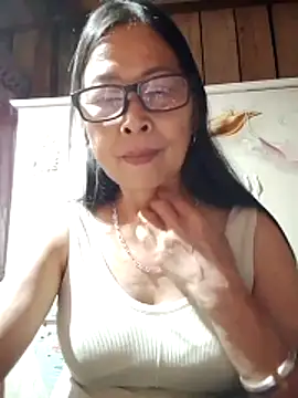 Snapshot of Sky-rain98 chatting on April 25, 2:25 pm Sky-rain98 online show from April 25, 2:25 pm