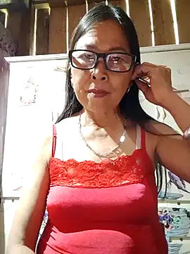 Snapshot of Sky-rain98 chatting on April 27, 3:59 am Sky-rain98 online show from April 27, 3:59 am