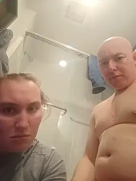 Snapshot of luckilyfound3 chatting on March 8, 8:23 pm luckilyfound3 online show from March 8, 8:23 pm