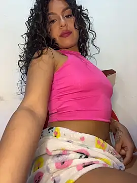 Snapshot of AmeliaAndersson chatting on March 28, 2:44 am AmeliaAndersson online show from March 28, 2:44 am