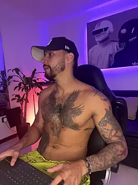 NikoHank  online show from April 1, 7:20 am