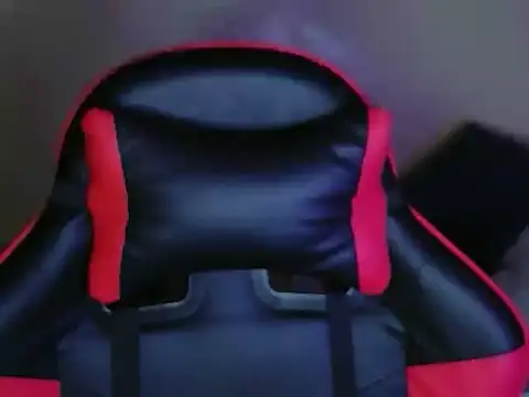 Snapshot of celest_yummy chatting on March 24, 8:47 pm celest yummy online show from March 24, 8:47 pm