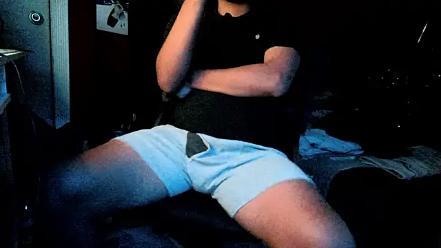 Snapshot of curly_rico chatting on March 10, 10:15 pm curly rico online show from March 10, 10:15 pm