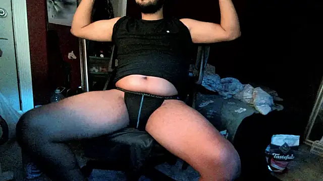 Snapshot of curly_rico chatting on March 28, 7:30 am curly rico online show from March 28, 7:30 am