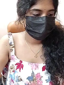 Sunitha28 online show from March 17, 6:33 pm