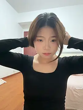 Smallwood 29 online show from March 23, 11:58 am