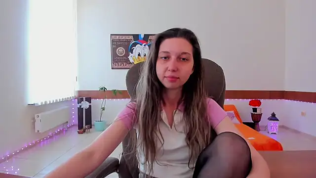 Snapshot of Ellina_Star chatting on April 28, 8:08 am Ellina Star online show from April 28, 8:08 am