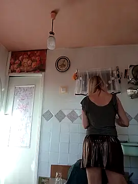 Snapshot of ViktoriaSexi1 chatting on March 5, 5:58 am ViktoriaSexi1 online show from March 5, 5:58 am