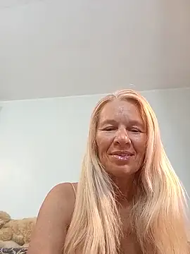 ViktoriaSexi1 online show from June 7, 8:01 pm