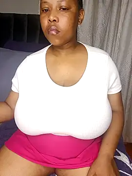 Snapshot of mimi_passion24 chatting on March 11, 9:54 pm mimi passion24 online show from March 11, 9:54 pm