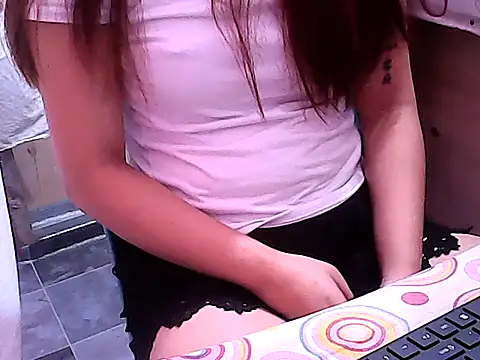 Snapshot of Creampie0516 chatting on March 12, 1:23 am Creampie0516 online show from March 12, 1:23 am