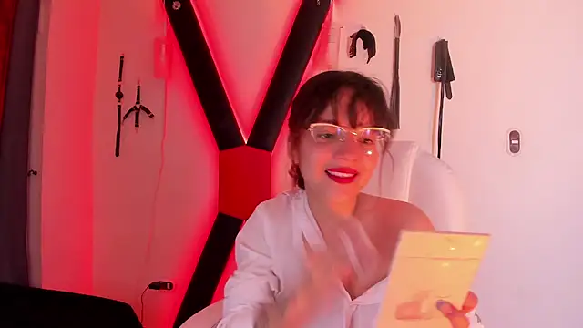 MelissaGirat  online show from March 9, 12:09 pm