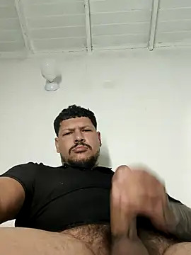 Snapshot of BadboyDirty1 chatting on May 1, 12:43 pm BadboyDirty1 online show from May 1, 12:43 pm