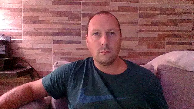 Snapshot of lustonfan chatting on March 26, 11:49 am lustonfan online show from March 26, 11:49 am