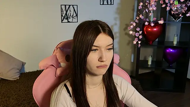 Snapshot of Sugar_Kitten12 chatting on March 18, 1:42 am Sugar Kitten12 online show from March 18, 1:42 am