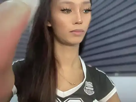 Sunkissed seductress online show from June 3, 2:19 pm
