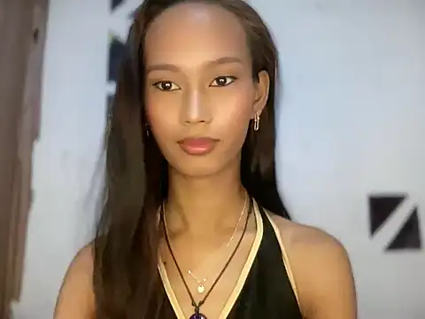 Sunkissed seductress online show from June 27, 5:45 am