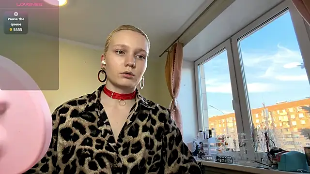 Snapshot of LolaSpermina chatting on March 19, 3:05 pm LolaSpermina online show from March 19, 3:05 pm