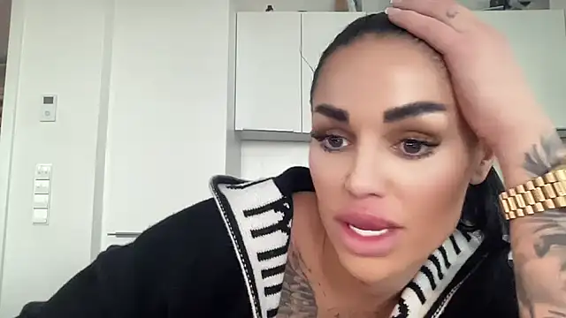 Snapshot of AMBER_HARD chatting on March 24, 4:56 pm AMBER HARD online show from March 24, 4:56 pm