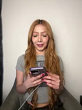 Suki 3 online show from May 13, 10:49 pm