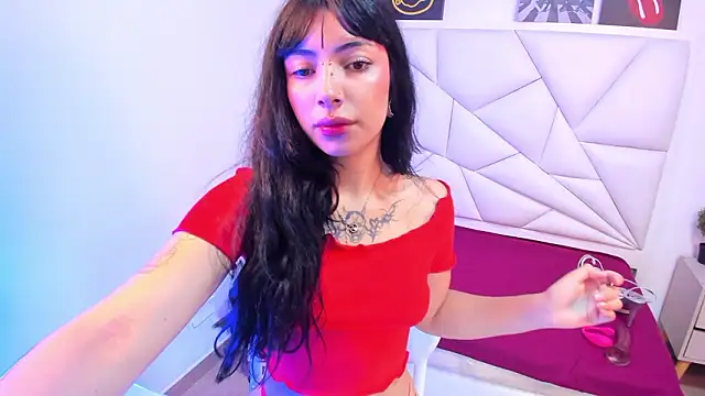 Snapshot of baddest_cat chatting on March 10, 4:12 pm baddest cat online show from March 10, 4:12 pm