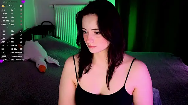 Snapshot of missy3kissy chatting on April 27, 3:43 pm missy3kissy online show from April 27, 3:43 pm