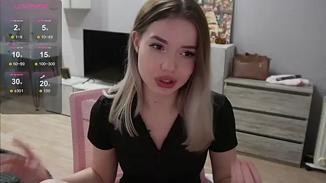 Snapshot of mayyymayyyy chatting on March 17, 8:23 pm mayyymayyyy online show from March 17, 8:23 pm