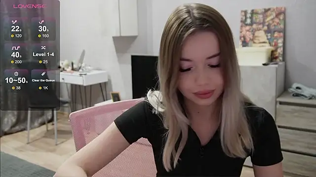 Snapshot of mayyymayyyy chatting on March 22, 8:12 pm mayyymayyyy online show from March 22, 8:12 pm