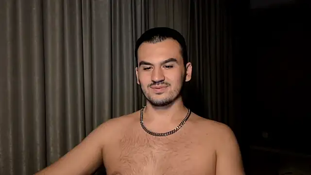 Snapshot of AlexRay22 chatting on March 22, 7:39 pm AlexRay22 online show from March 22, 7:39 pm