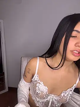 Snapshot of Lucy_engel chatting on March 12, 1:56 am Lucy engel online show from March 12, 1:56 am