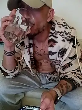 Snapshot of Anatoliman chatting on March 28, 6:29 pm Anatoliman online show from March 28, 6:29 pm