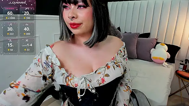 lil la skye online show from March 14, 10:48 pm