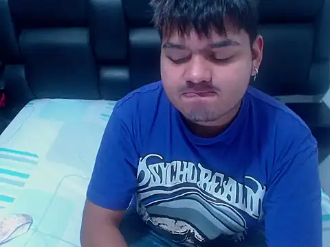 Snapshot of XNoahDeepThroatX chatting on March 20, 5:56 am XNoahDeepThroatX online show from March 20, 5:56 am