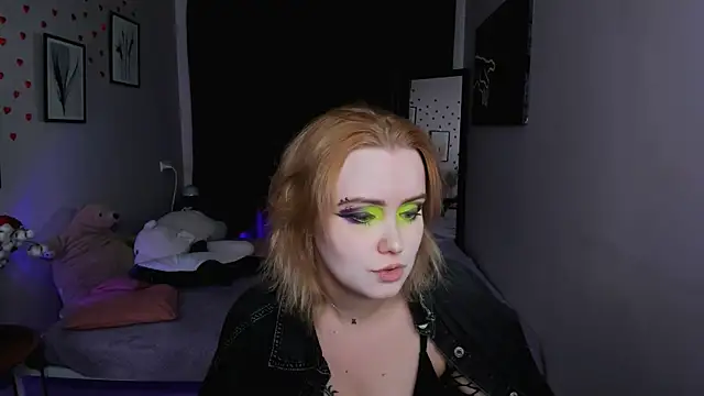 Snapshot of Fiona_Rider chatting on March 21, 10:46 pm Fiona Rider online show from March 21, 10:46 pm