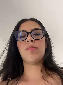 Cristal Williams online show from March 14, 12:10 pm