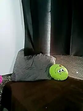 Snapshot of soyxx18 chatting on March 17, 2:20 pm soyxx18 online show from March 17, 2:20 pm